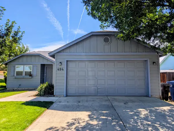 494 NE Spruce, Redmond, OR 97756