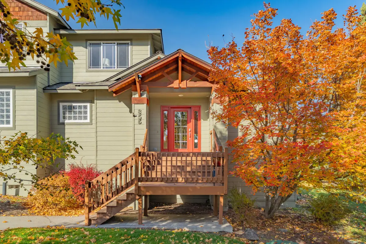 855 Golden Pheasant, Redmond, OR 97756 - Image #1