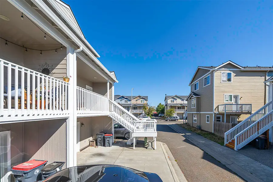 7871 Jacqueline Way, White City, OR 97503 - Image #2