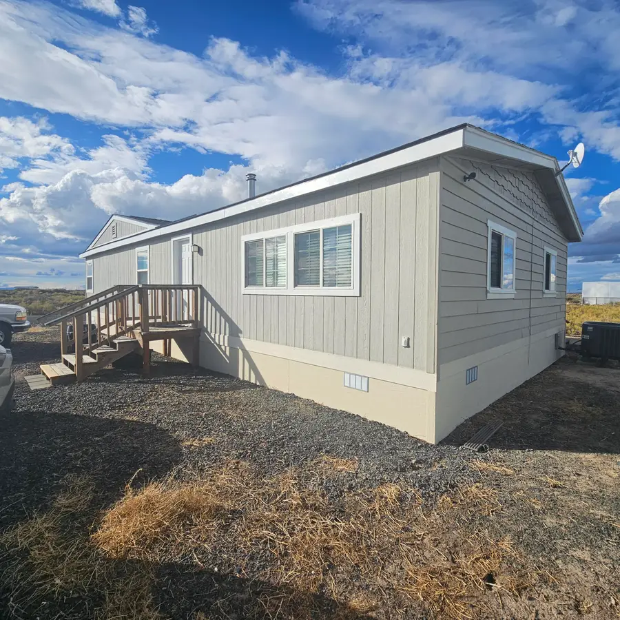 89771 Casad, Christmas Valley, OR 97641 - Image #3