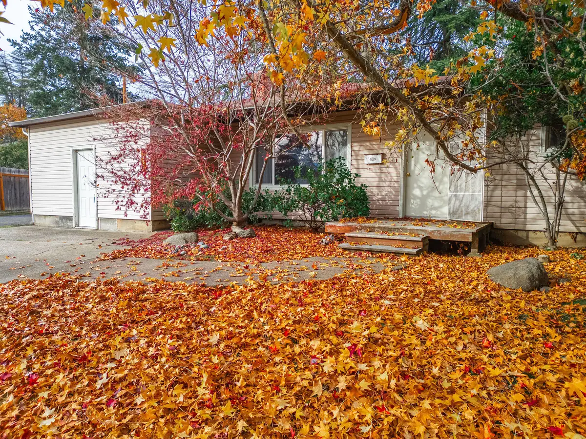 1533 Lenora, Medford, OR 97504 - Image #1