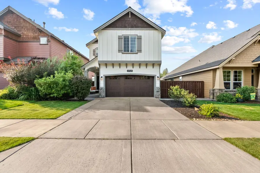 19545 Salmonberry, Bend, OR 97702 - Image #2