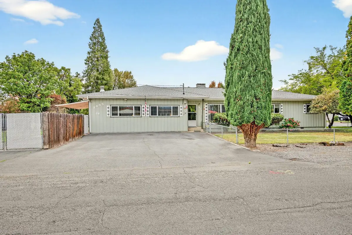 2435 Stearns, Medford, OR 97501 - Image #1