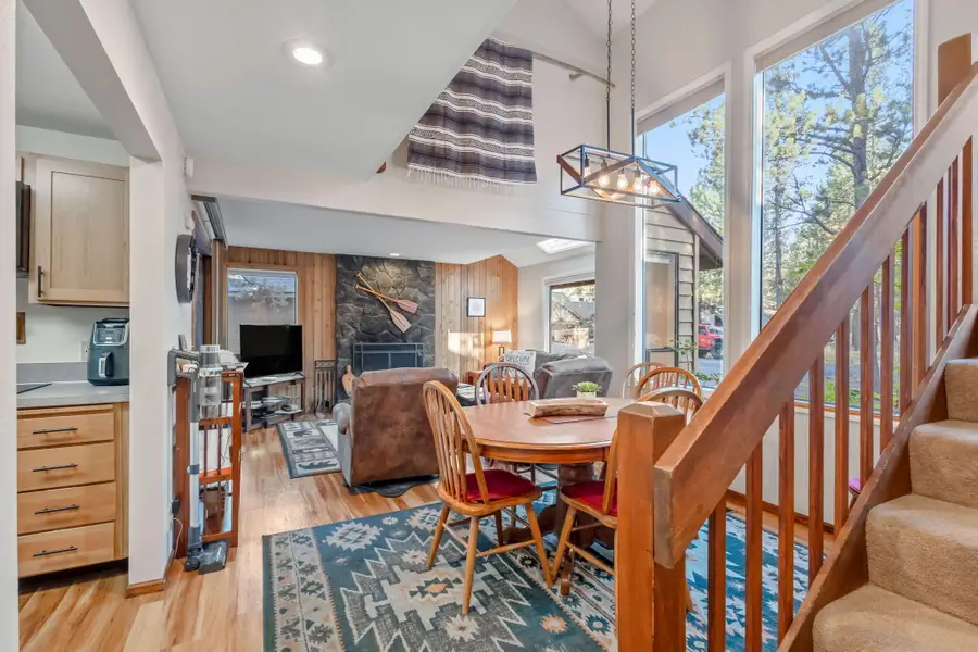 57328 Mountain View Lane, Sunriver, OR 97707 - Image #2