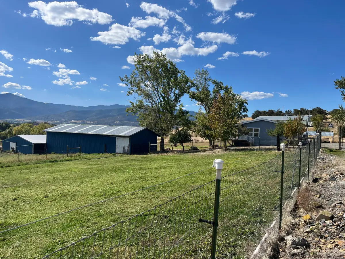 4234 Payne, Medford, OR 97504 - Image #1