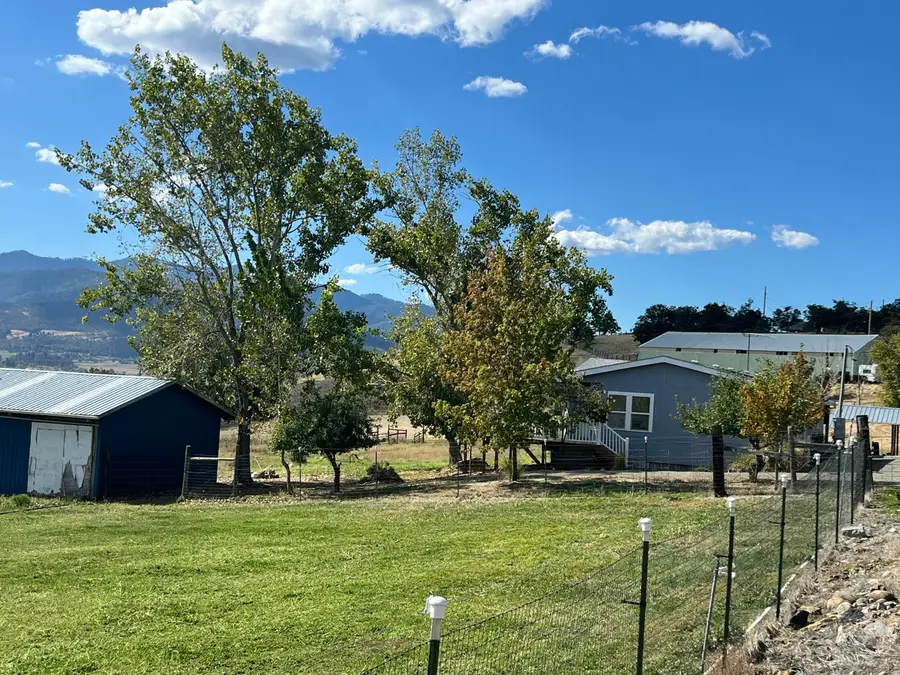 4234 Payne, Medford, OR 97504 - Image #3