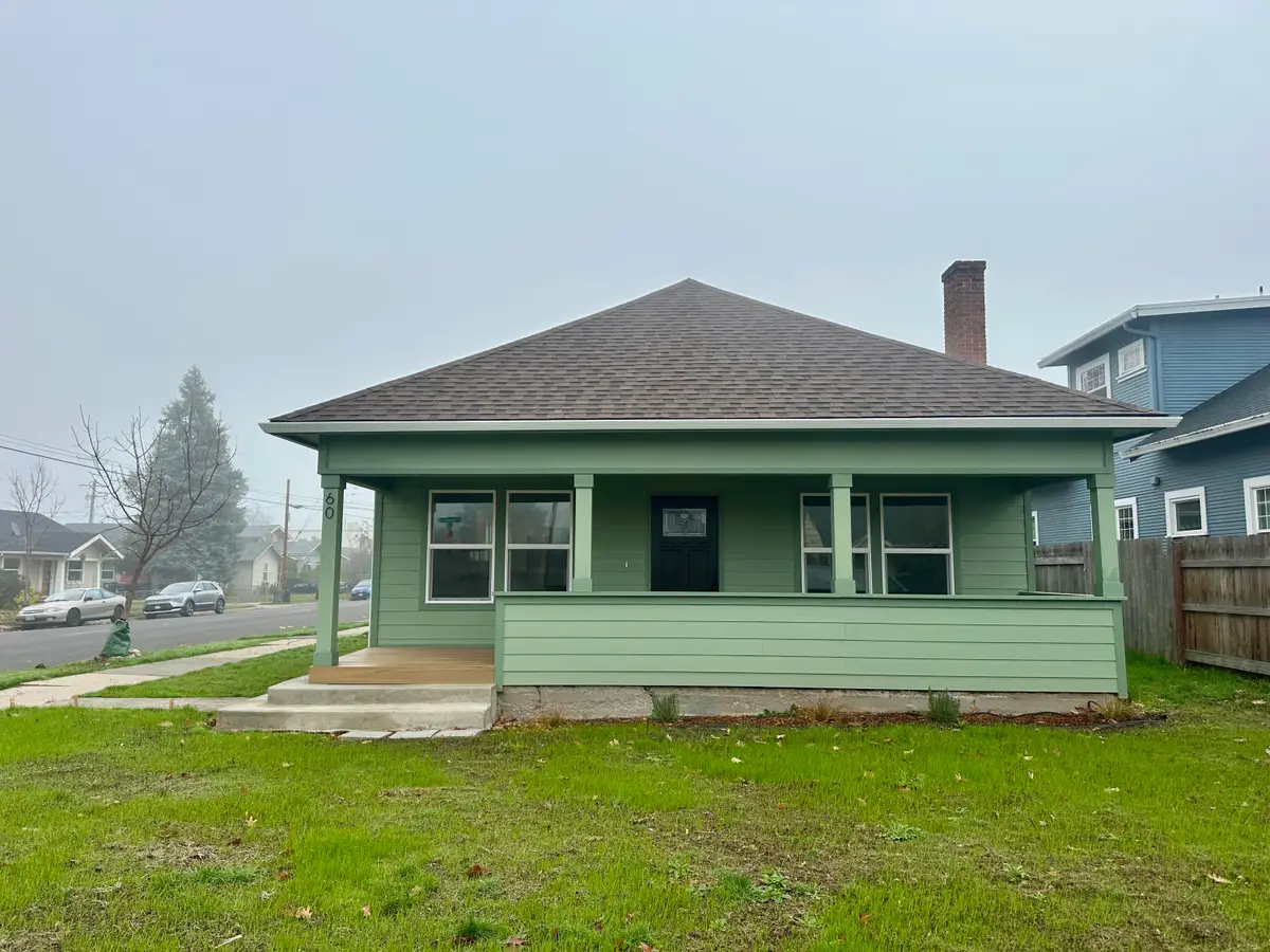 60 N Peach, Medford, OR 97501 - Image #1