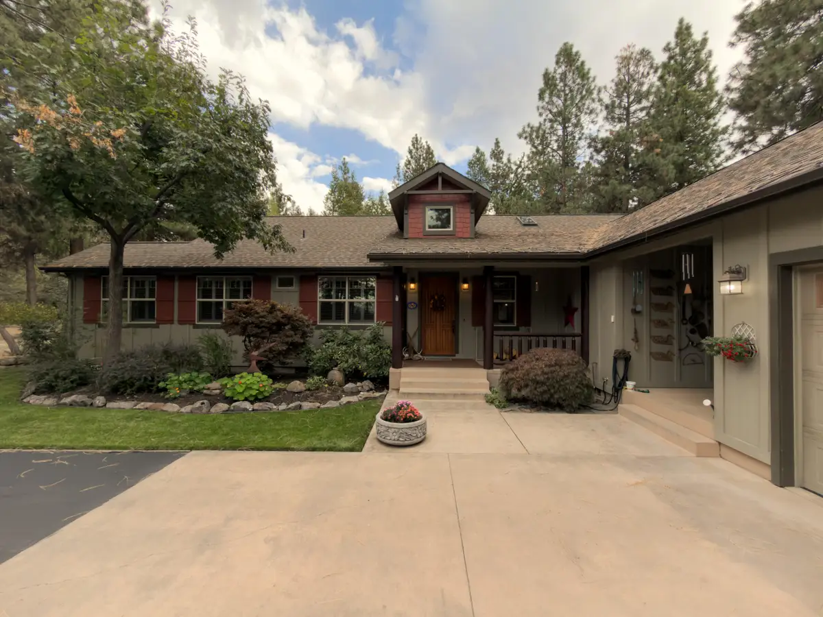 3508 Cougar Butte Lane, Klamath Falls, OR 97601 - Image #1