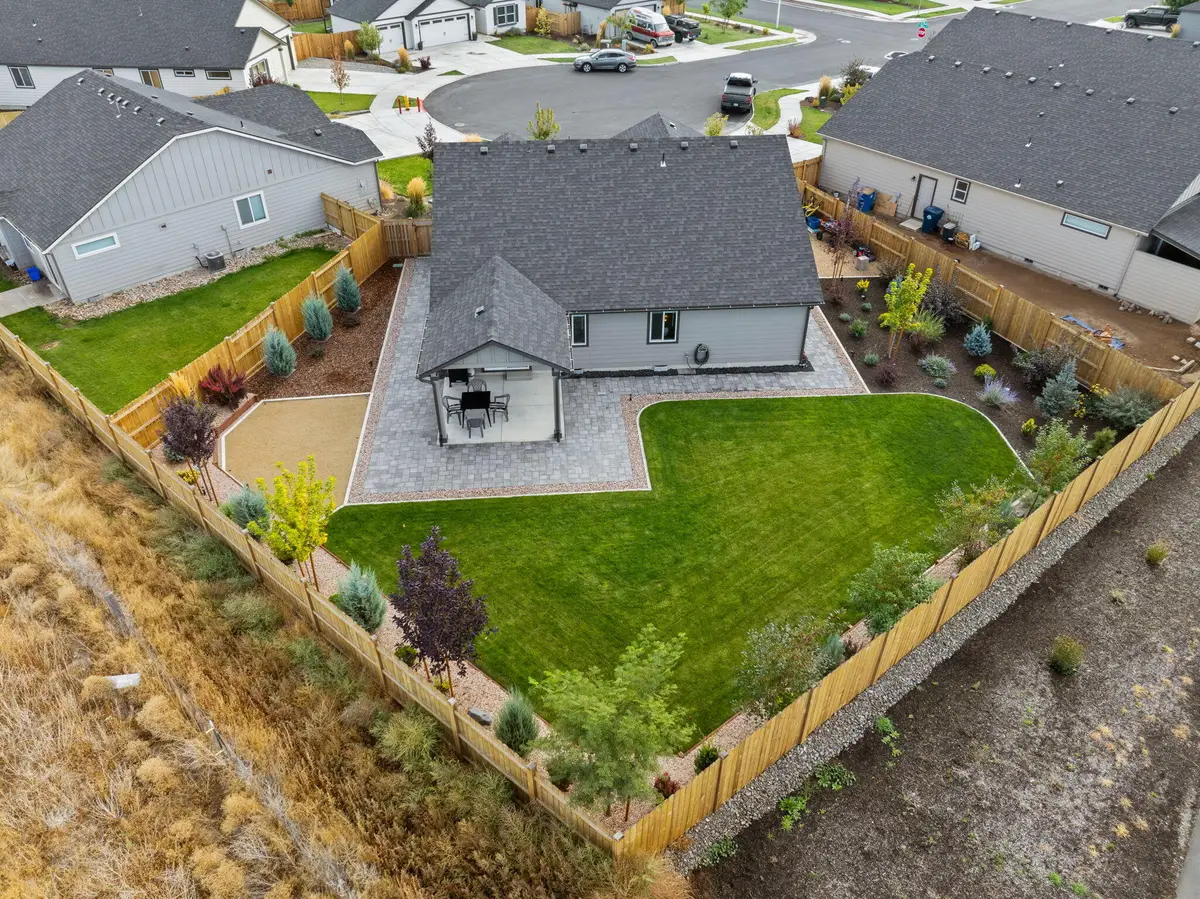 3565 NW 9th, Redmond, OR 97756 - Image #1