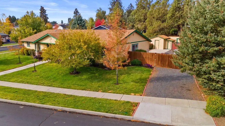 20260 Gaines, Bend, OR 97702 - Image #3