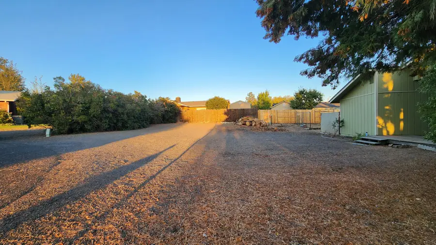 326 E Sage, Culver, OR 97734 - Image #3