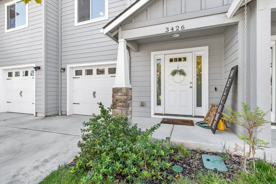 3426 Sharon, White City, OR 97503 - Image #2