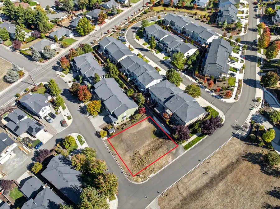 4719 Hathaway, Medford, OR 97504 - Image #3