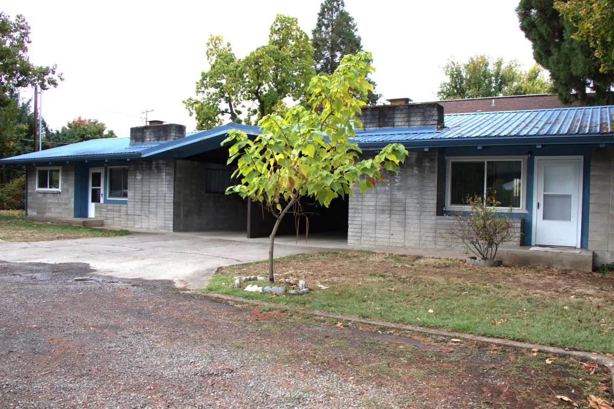 804 S Shasta, Eagle Point, OR 97524 - Image #1