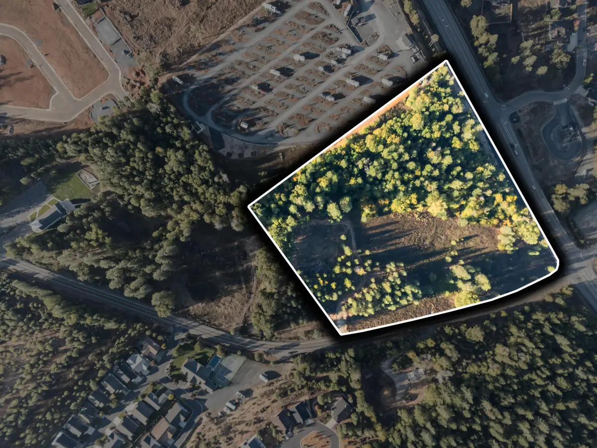 Laurel, Cave Junction, OR 97523 - Image #1