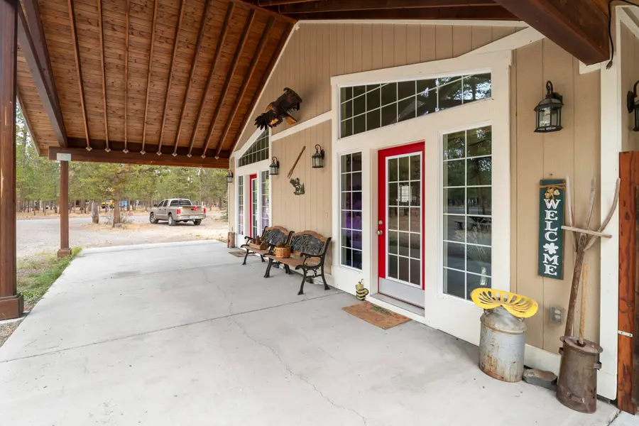 152113 Silver Spur, La Pine, OR 97739 - Image #2