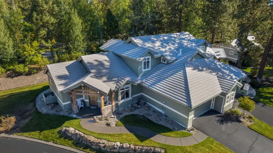 19442 Chip Shot Lane, Bend, OR 97702 - #3