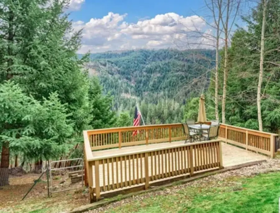 1863 Mill Creek, Prospect, OR 97536 - Image #2