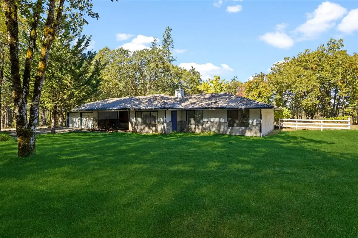 1080 Ferry, Grants Pass, OR 97526 - Image #1