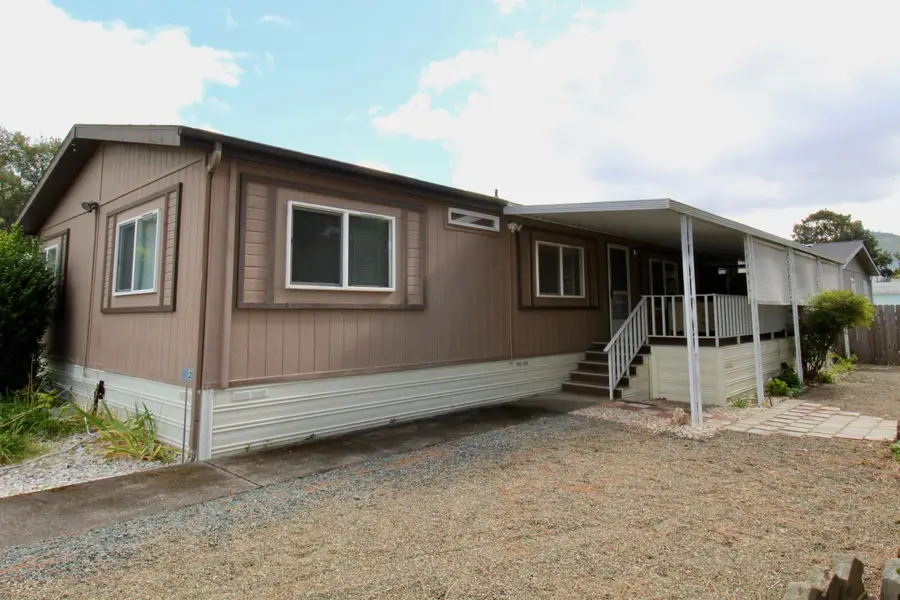 22071 Highway 62, Shady Cove, OR 97539 - Image #2