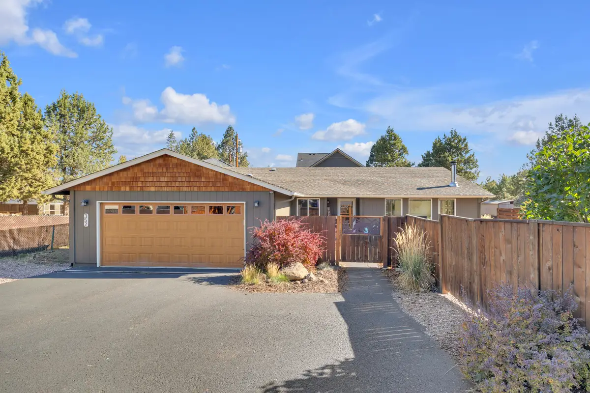 352 N Tamarack, Sisters, OR 97759 - Image #1