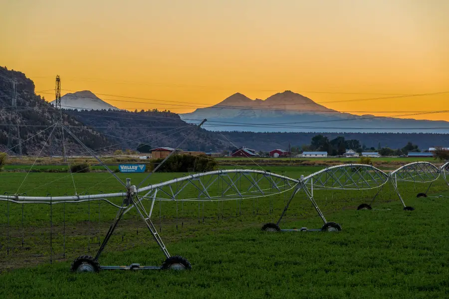 8892 NW Campbell Ranch Road, Prineville, OR 97754 - #3