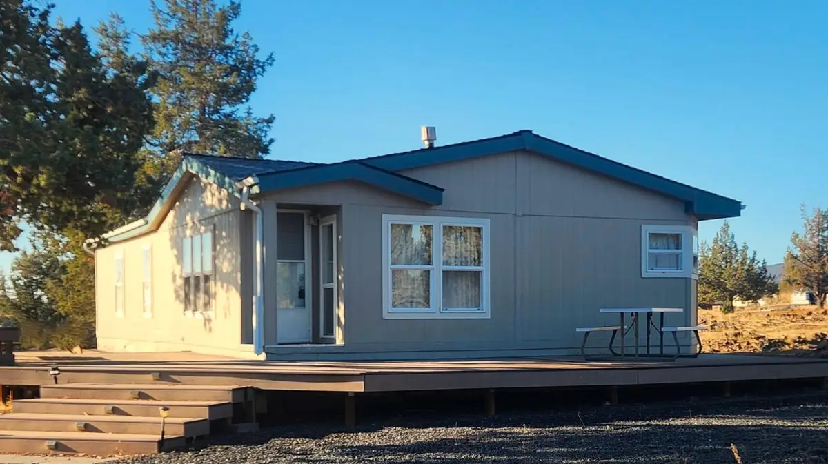 12705 SW Airfield, Culver, OR 97734 - Image #1