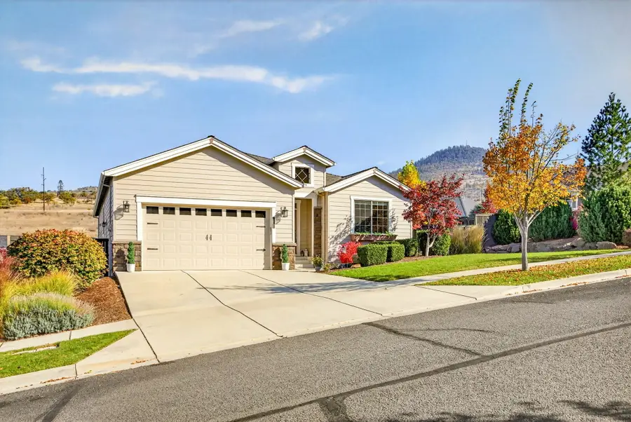 1604 Palermo, Medford, OR 97504 - Image #2