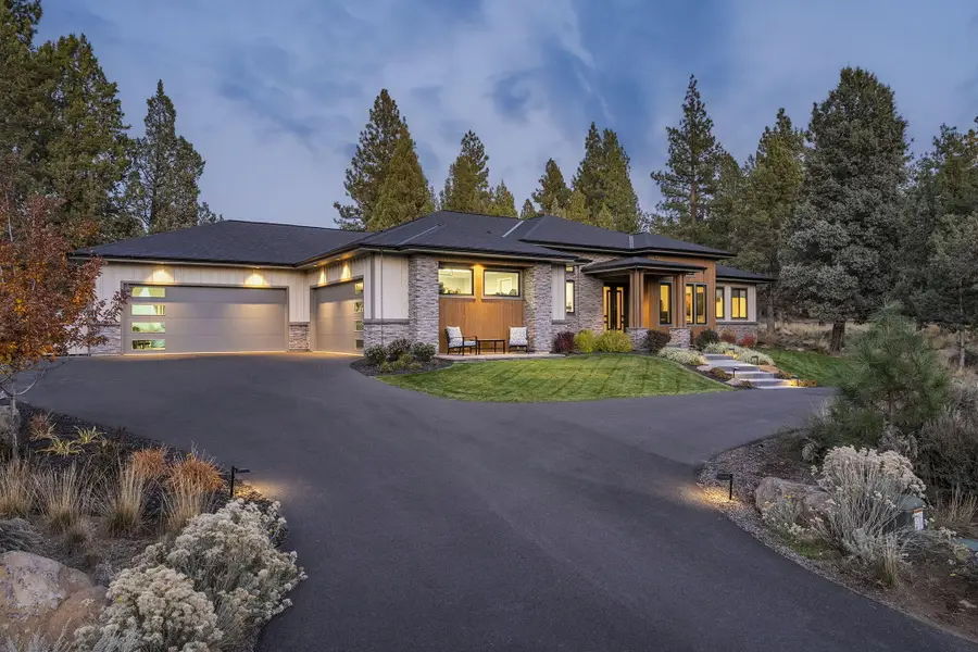 16823 Royal Coachman, Sisters, OR 97759 - Image #3