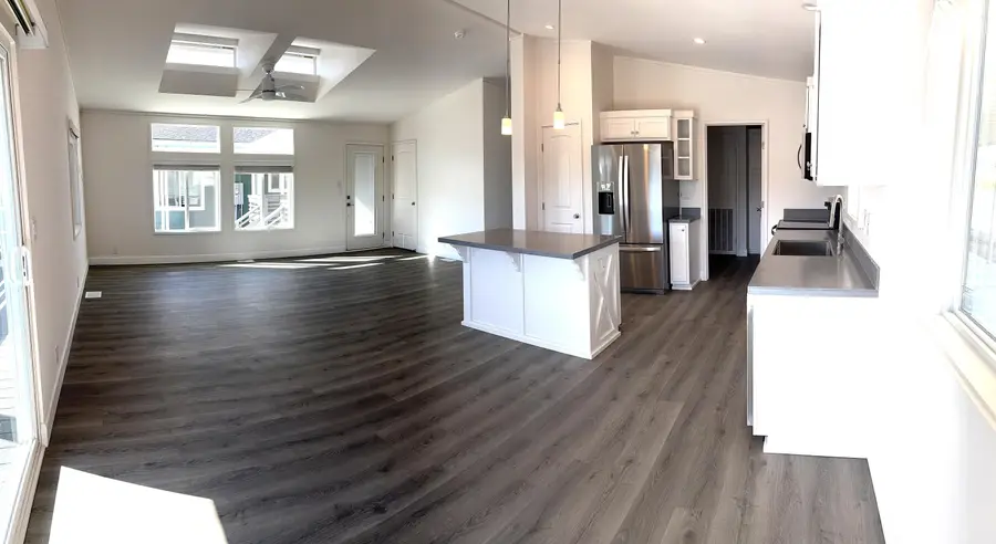 4601 S Pacific, Phoenix, OR 97535 - Image #3