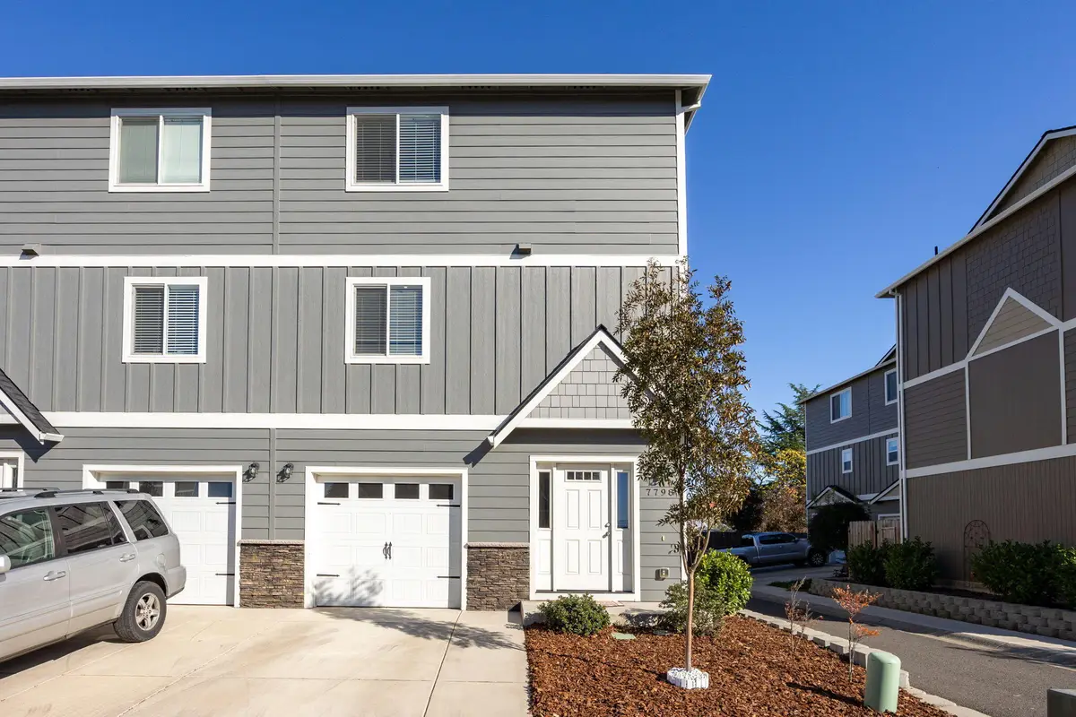 7798 Jacqueline, White City, OR 97503 - Image #1