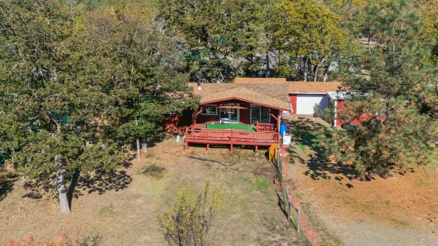 2780 Caves, Cave Junction, OR 97523 - Image #3