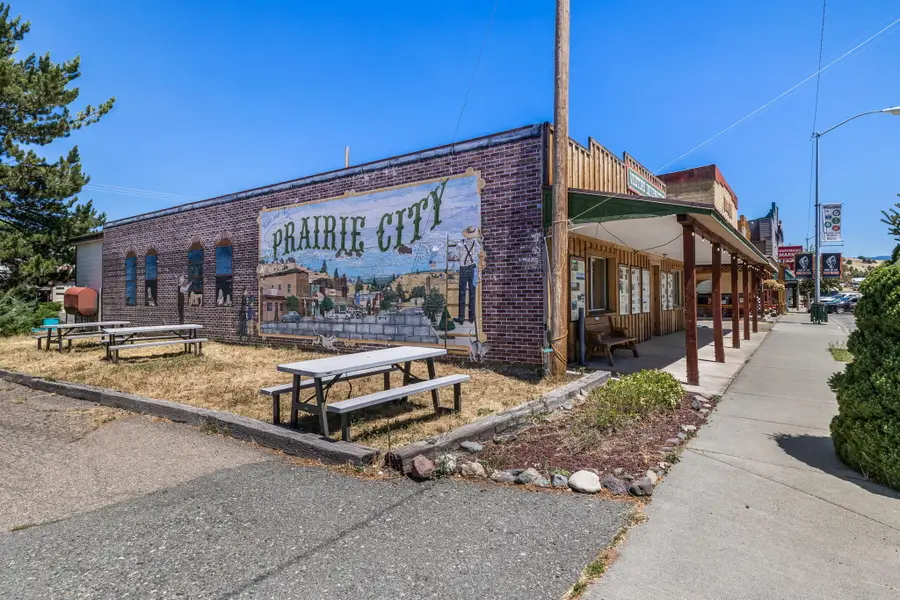 142 Front, Prairie City, OR 97869 - Image #2