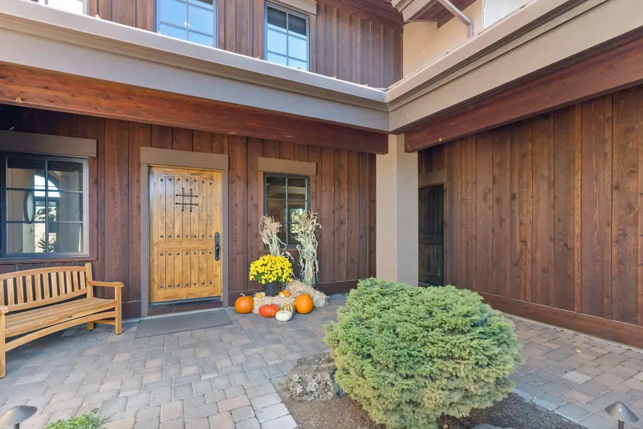 65870 Pronghorn Estates, Bend, OR 97701 - Image #3