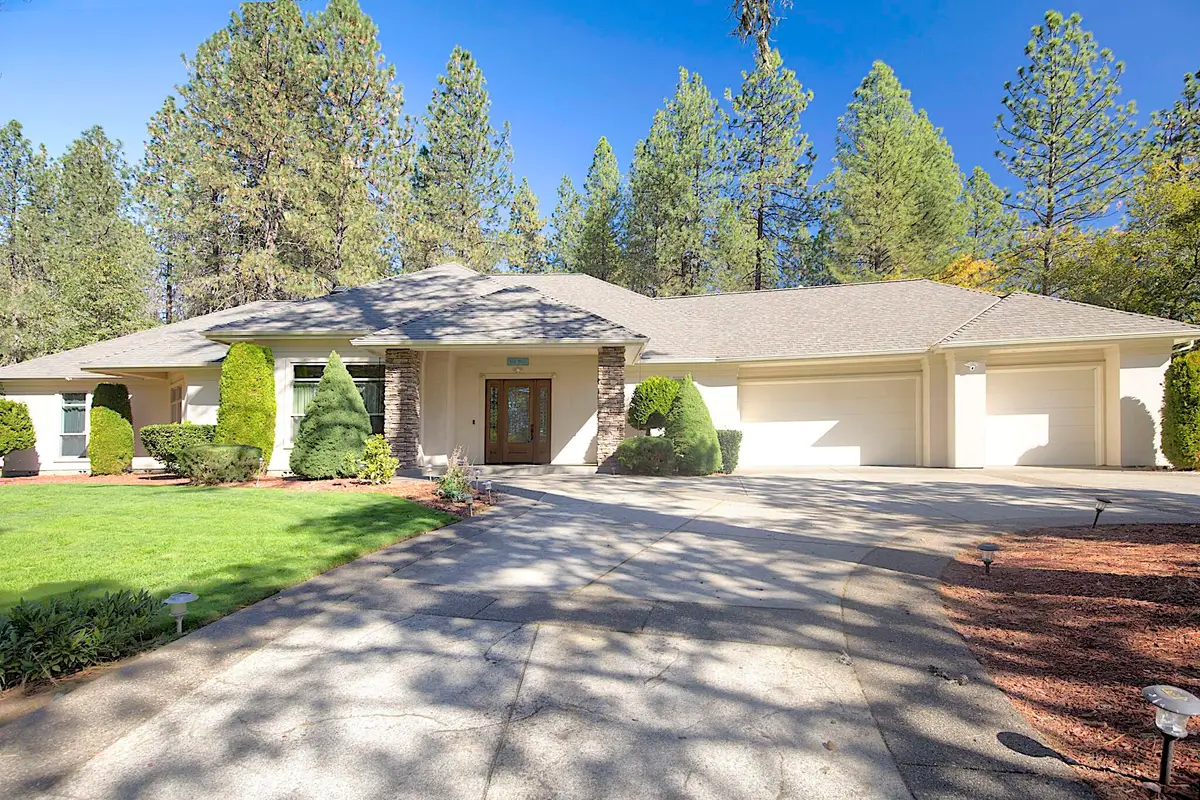 6995 Monument, Grants Pass, OR 97526 - Image #1