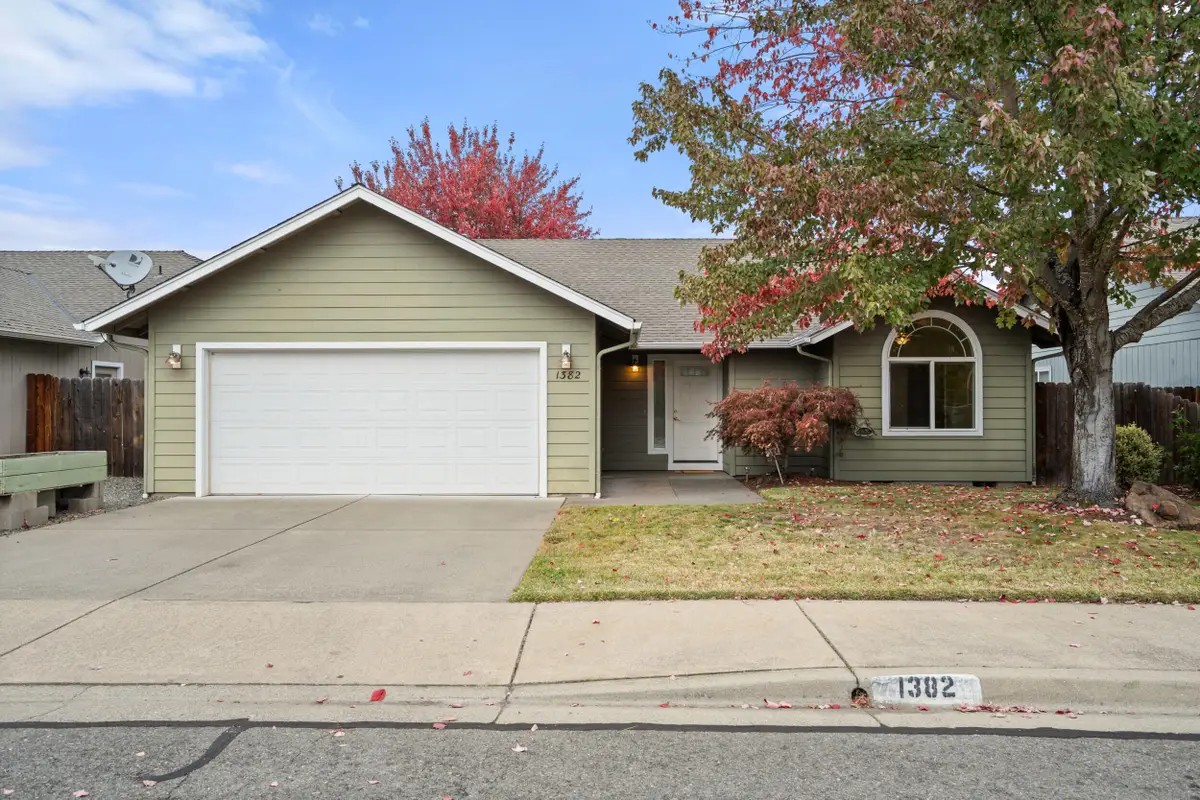 1382 Andy Griffith, Grants Pass, OR 97527 - Image #1