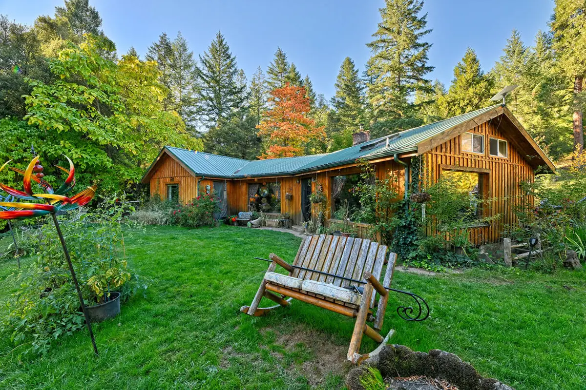 2742 Speaker, Wolf Creek, OR 97497 - Image #1