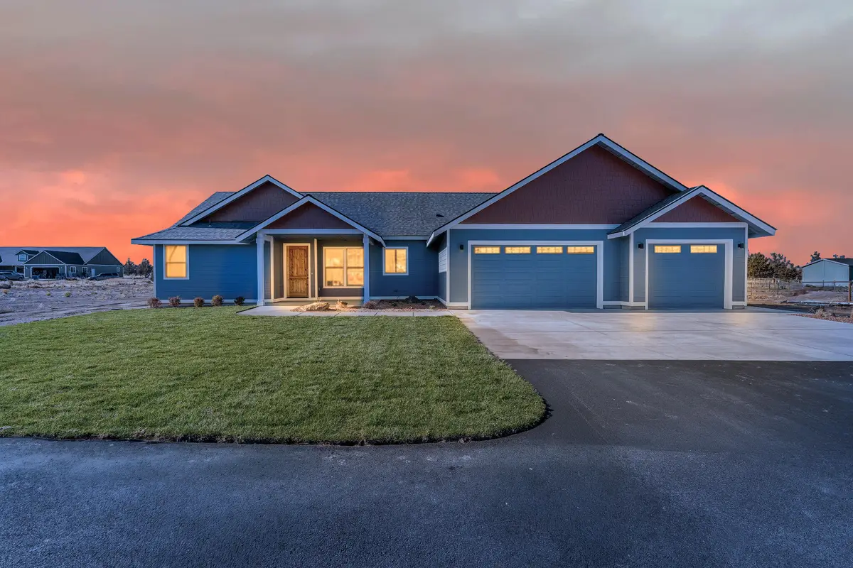 502 SW Bent, Powell Butte, OR 97753 - Image #1