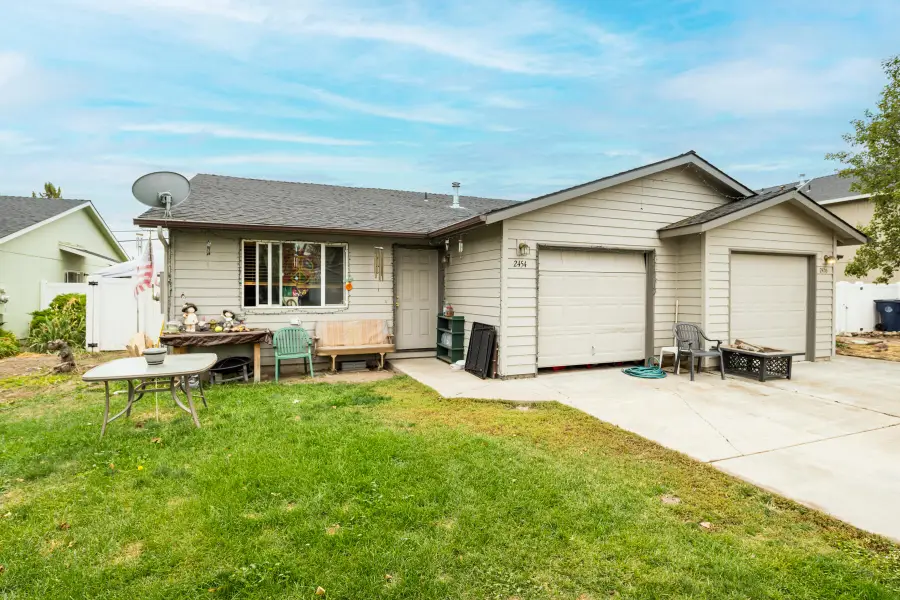 2454 SW Wickiup, Redmond, OR 97756 - Image #3