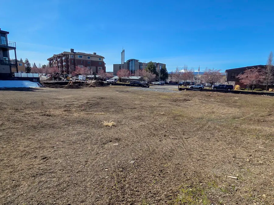 274 SW Bluff, Bend, OR 97702 - Image #3