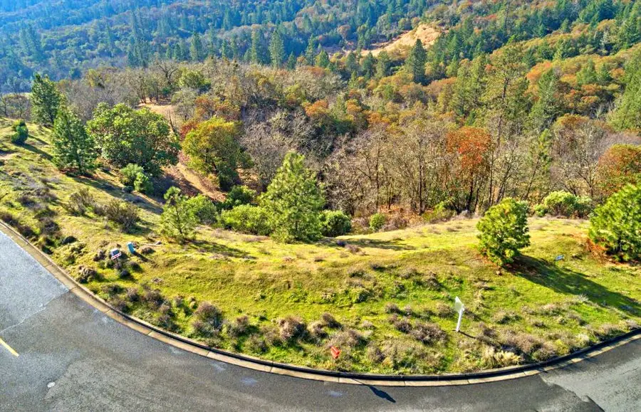 1172 NW Starlite, Grants Pass, OR 97526 - Image #2