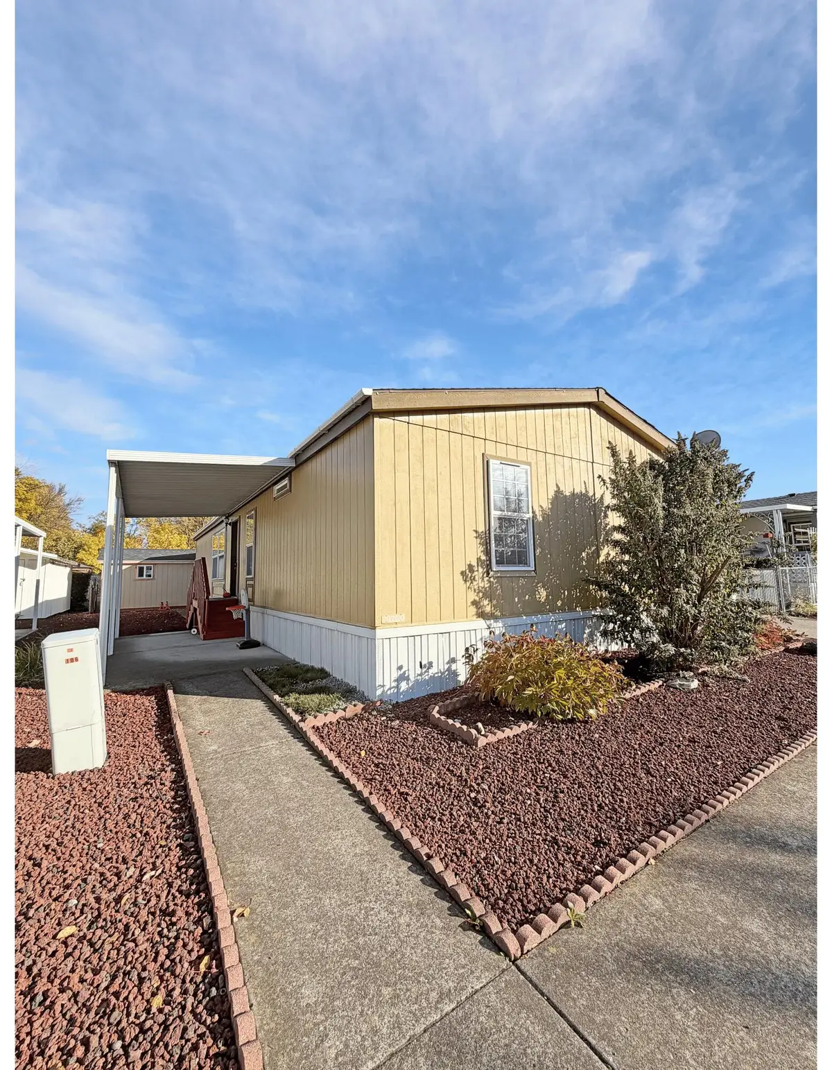 1570 S Peach, Medford, OR 97501 - Image #1