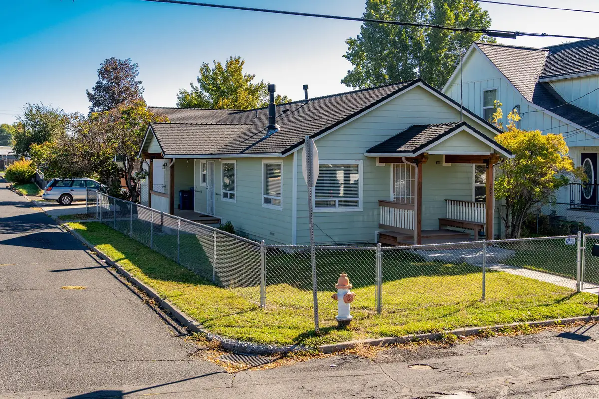 798 NW Claypool, Prineville, OR 97754 - Image #1