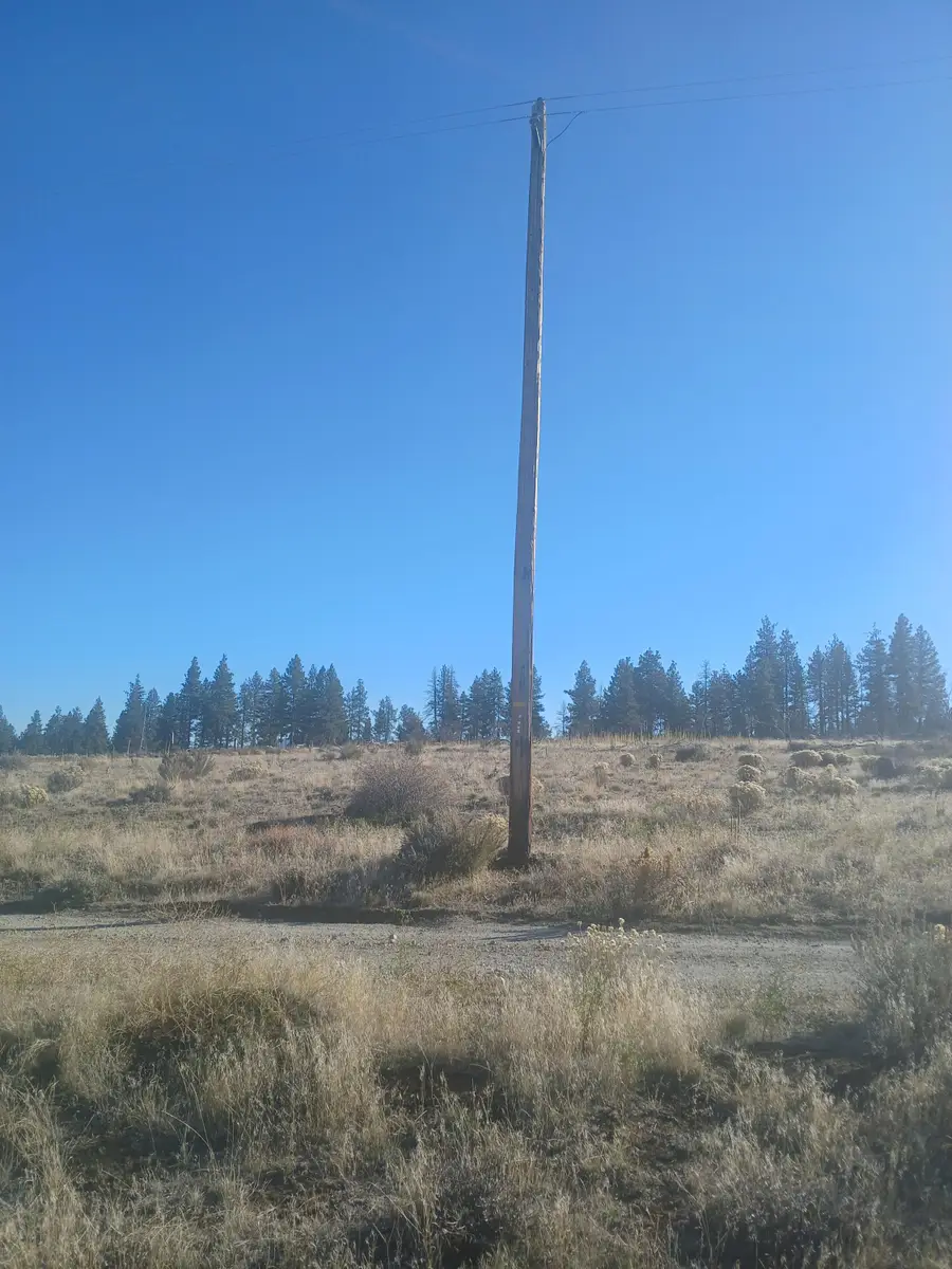 24425 Pheasant, Chiloquin, OR 97624 - Image #2