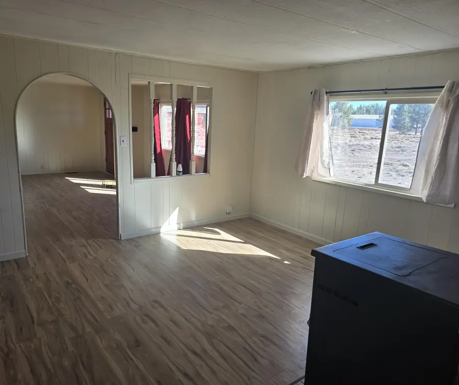 100120 N 97, Chemult, OR 97731 - Image #3