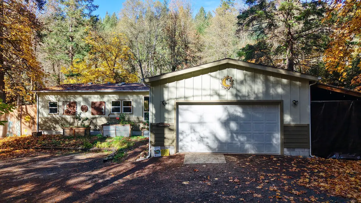 52 Dodes Creek Road, Trail, OR 97541 - Image #1