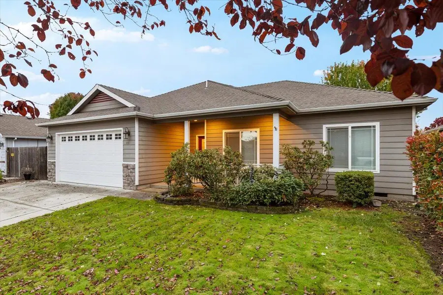 931 Highbury, Medford, OR 97501 - Image #2