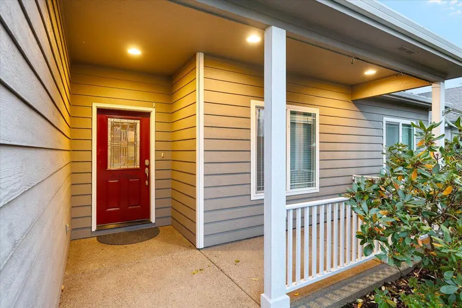 931 Highbury, Medford, OR 97501 - Image #3