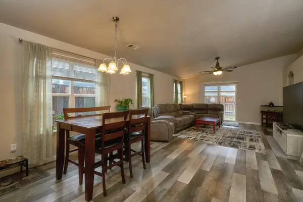 2507 Agate Meadows, White City, OR 97503