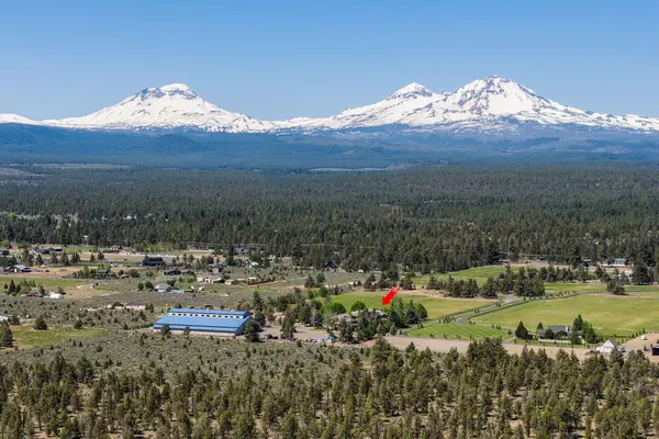 67480 Cloverdale, Bend, OR 97703